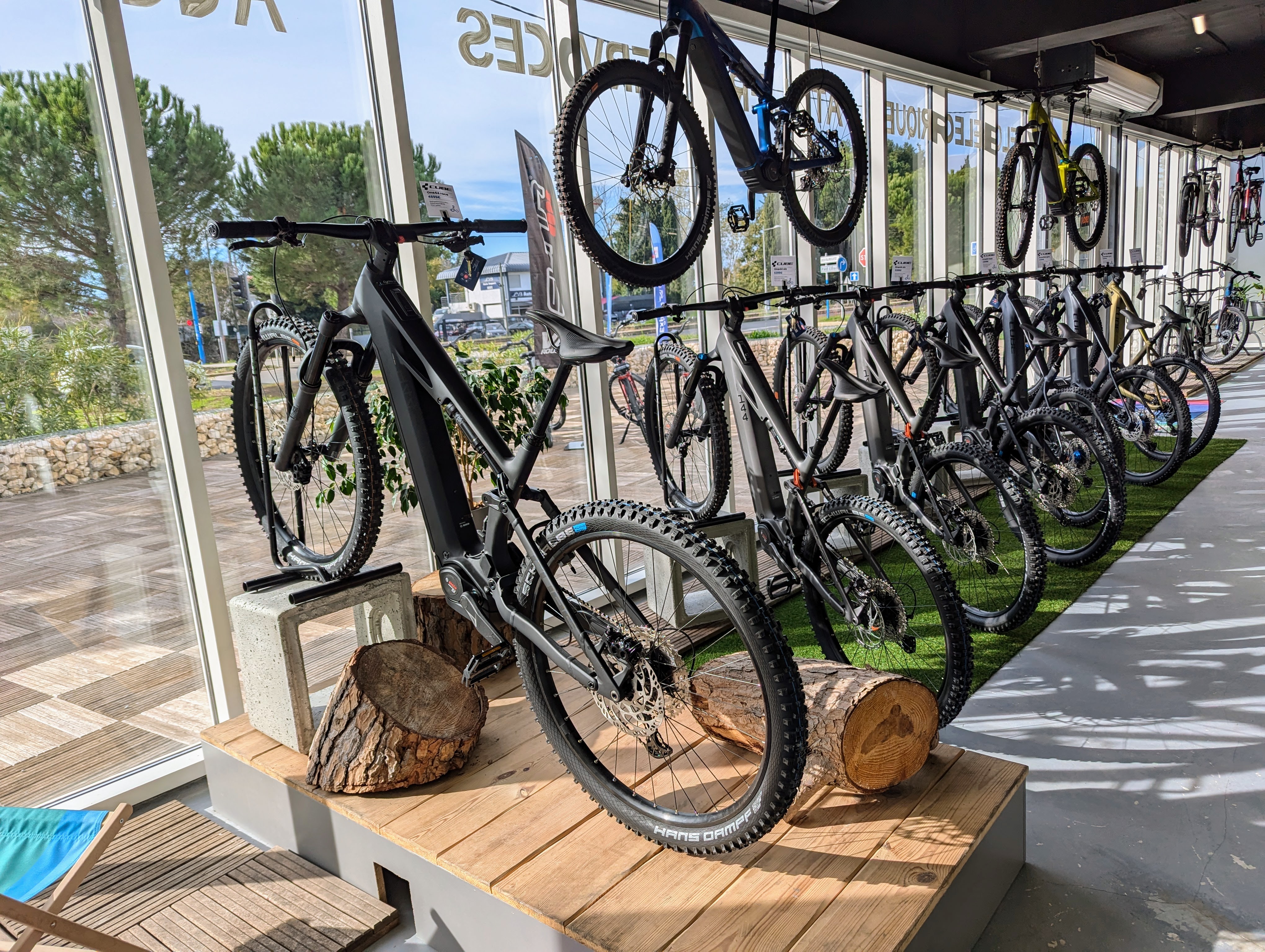 Cycles SH, le spécialiste du vélo électrique