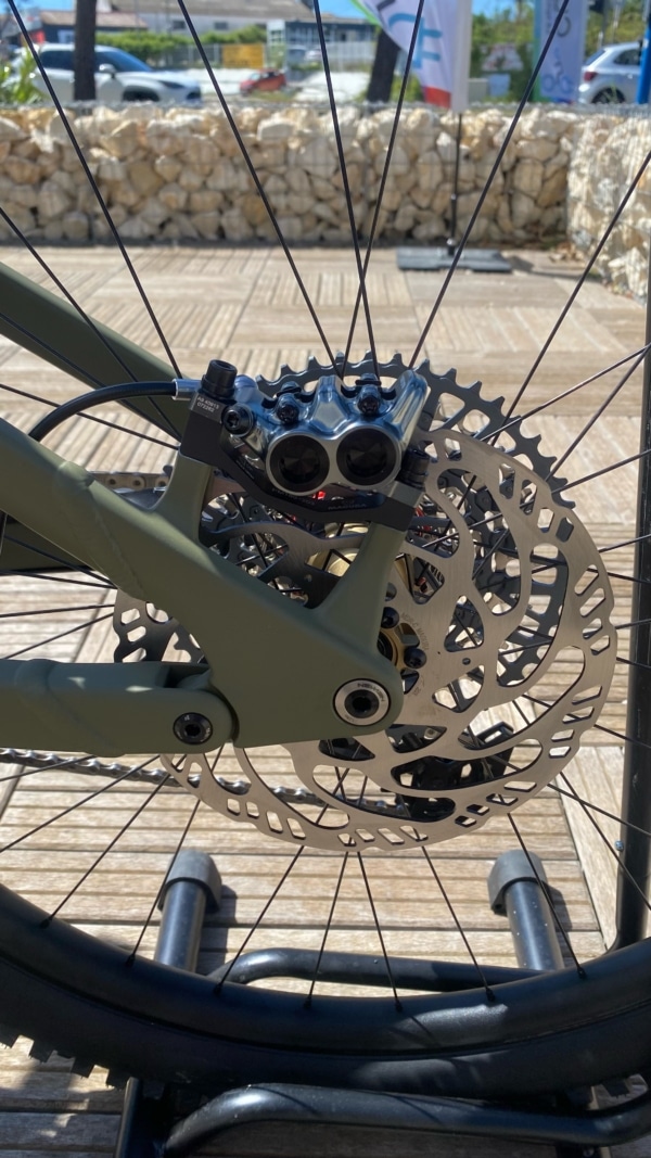 vtt électrique Cube stéréo hybrid one77 TM