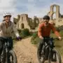 VTT électrique pour femme : quelles différences avec un VTT électrique homme ?