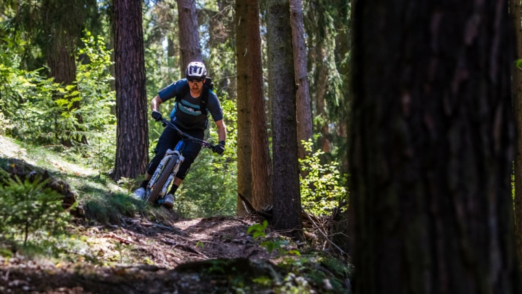 Quel VTT électrique enduro choisir Leguide complet par Cycles SH Montpellier