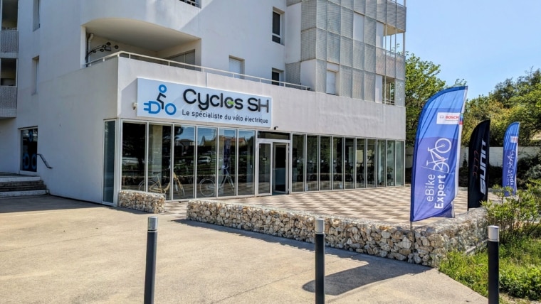 magasin spécialiste des vélos électriques Cube Bikes et expert de la motorisation Bosch