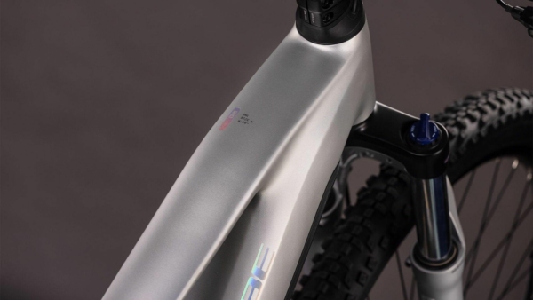 Cube Reaction Hybrid ONE 600 sleekgrey´n´prism