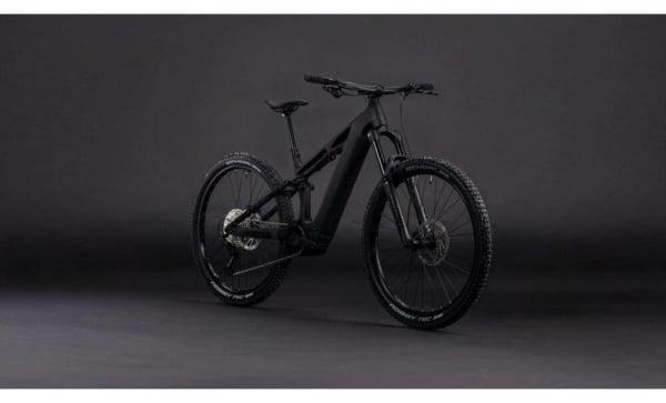 vtt électrique Cube Stereo Hybrid ONE44 HPC Race 800 blackline