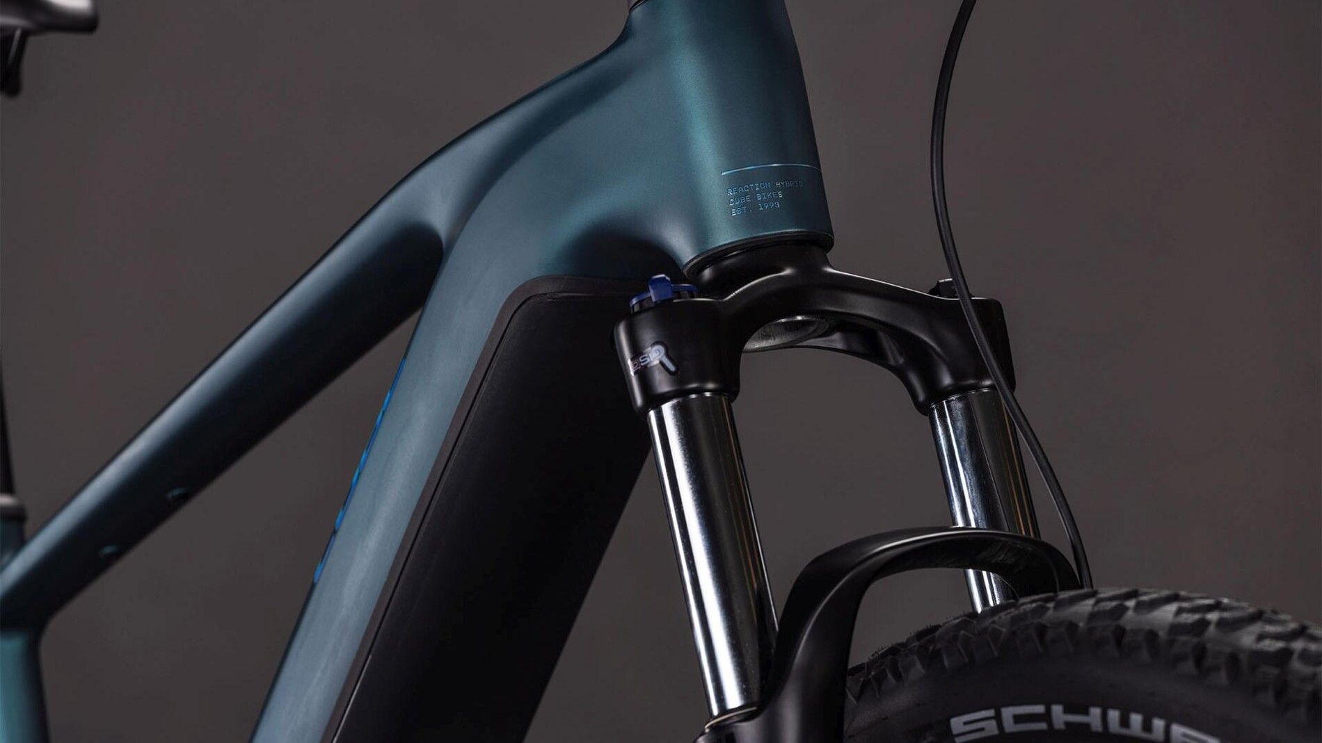 Cube Reaction Hybrid ONE 600 royalgreen´n´prism – Image 4