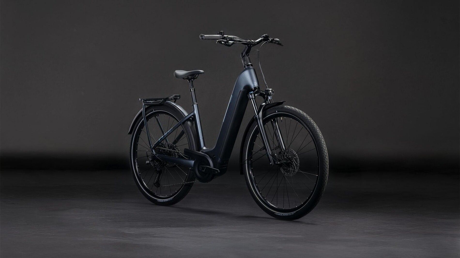 vtc électrique cube kathmandu hybrid one 800