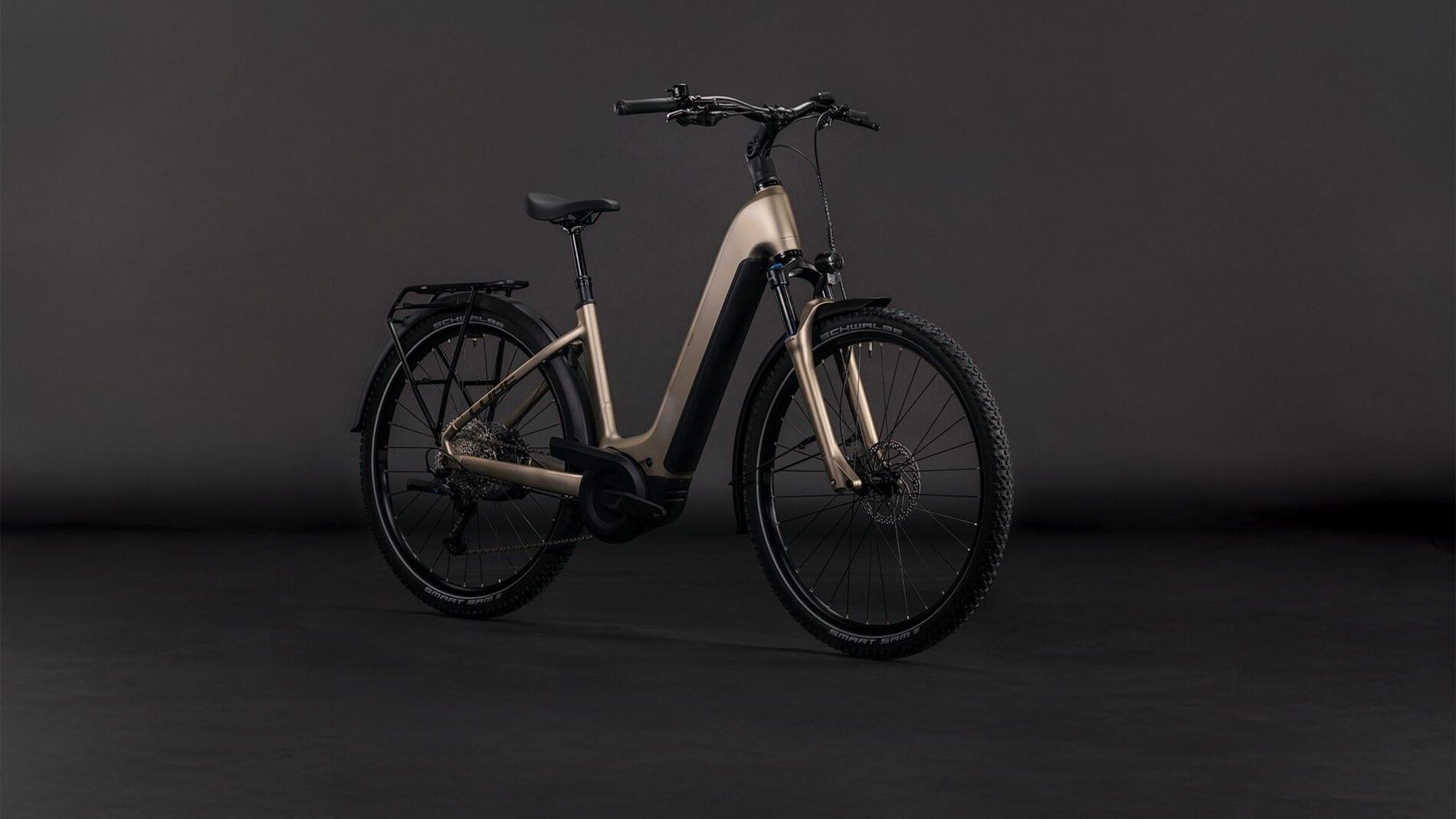 vtc électrique cube nuride hybrid pro 800