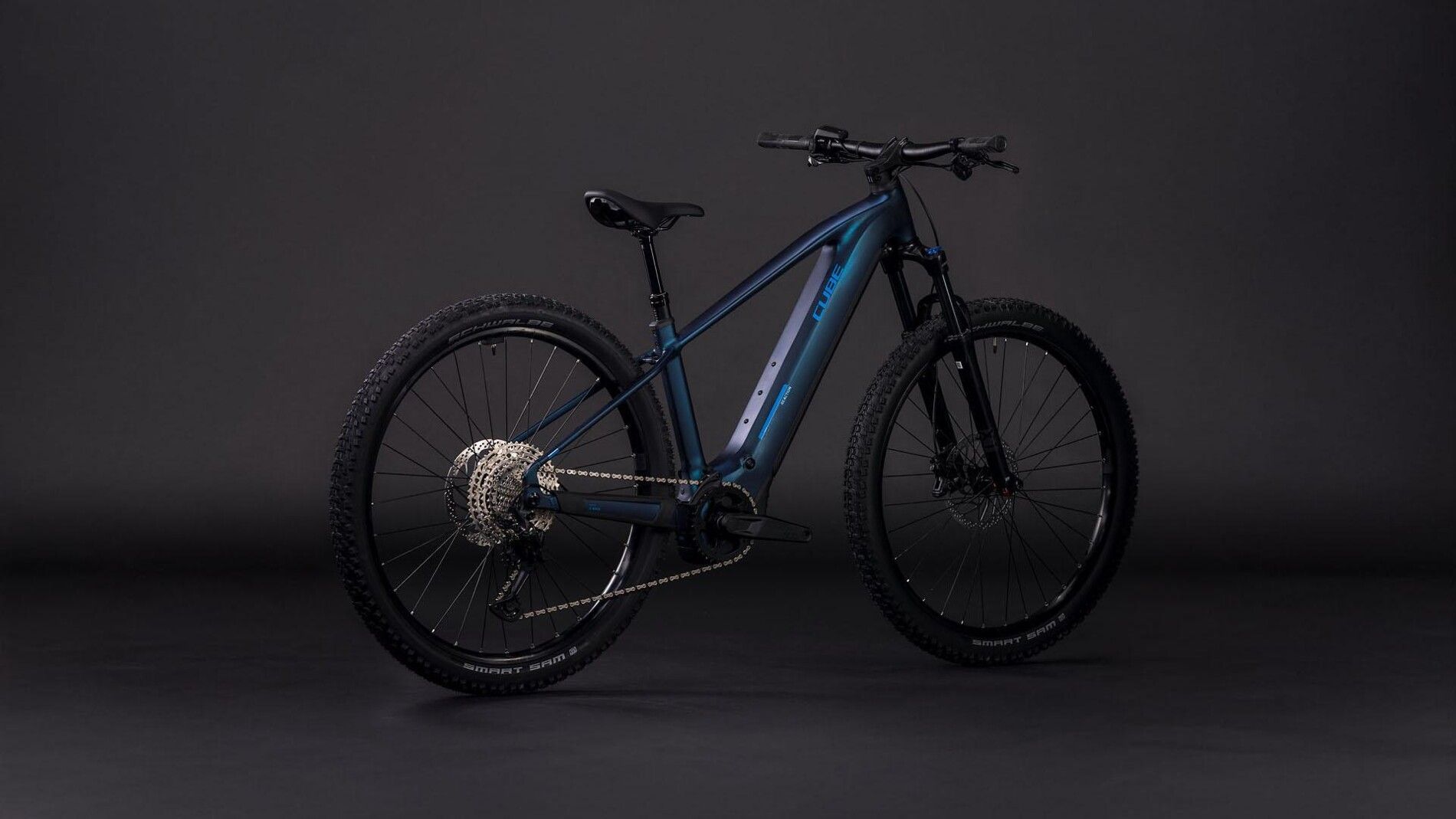 vtt électrique cube reaction hybrid pro 800