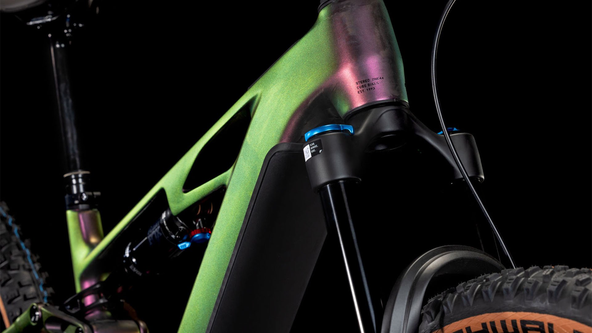 vtt électrique Cube Stereo Hybrid One44 HPC SLX 800 – cadre carbone et batterie Bosch 800 Wh intégrée