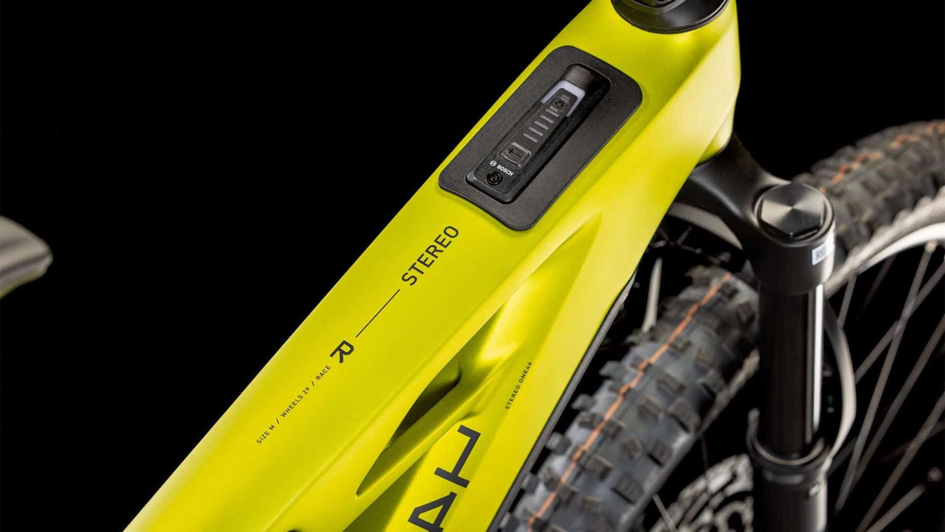 vtt électrique cube stereo hybrid one 44 race batterie