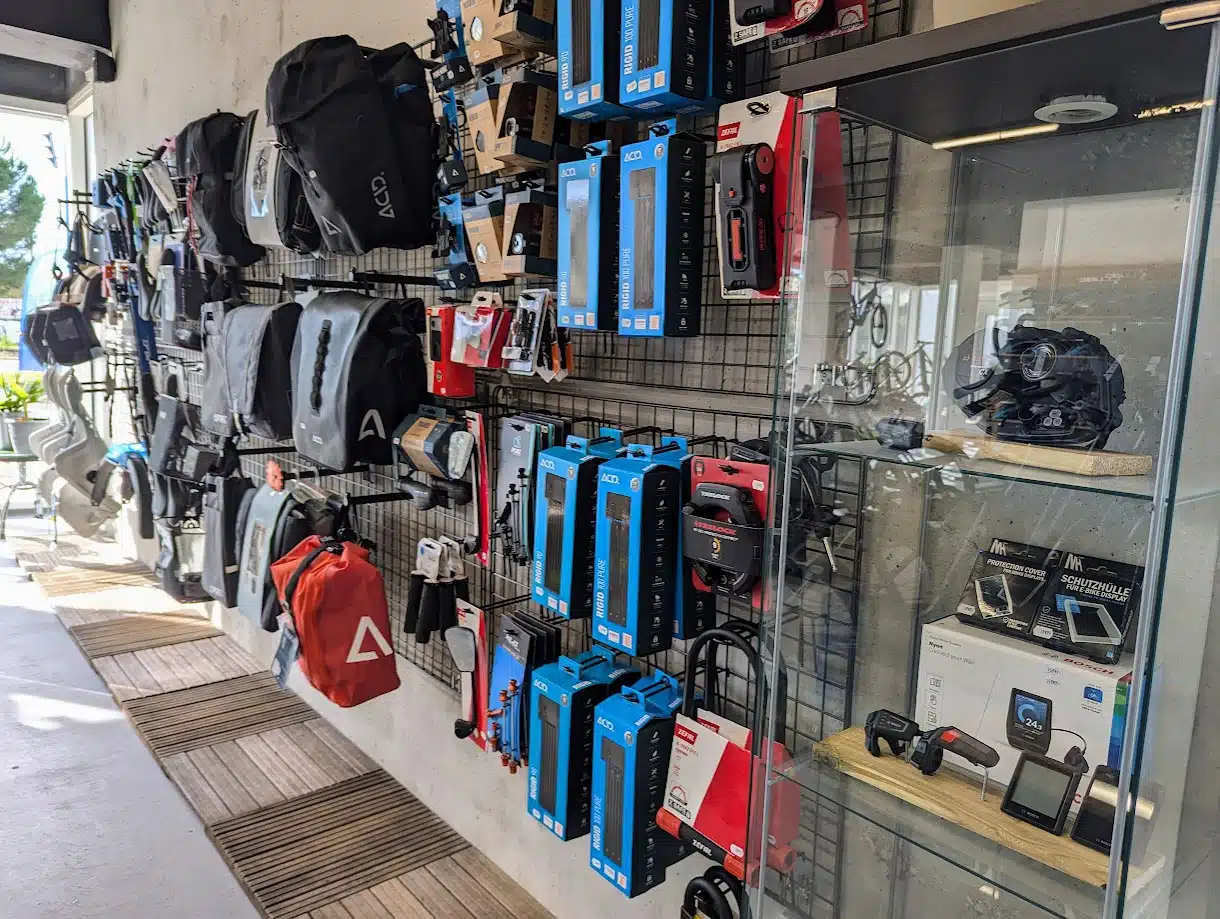 Un-accompagnement-personnalise-pour-bien-choisir-votre-velo-electrique-Cube.jpg magasin de vélos à assistance électrique