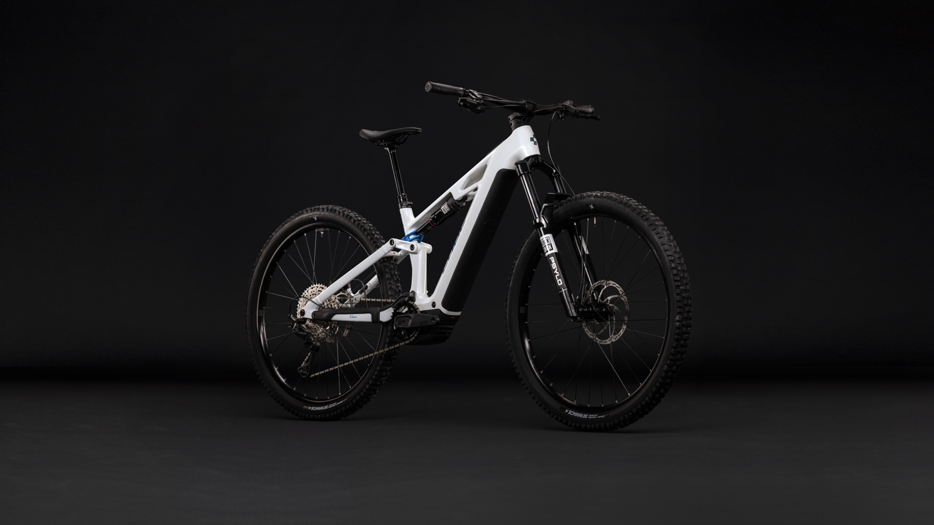 vélo électrique cube stereo hybrid one44 hpc pro 800