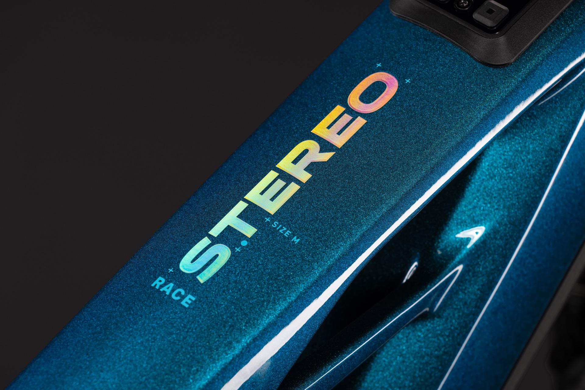 1103310-1-cube-stereo-hybrid-one44-hpc-race-800-2 Stereo Hybrid ONE44 HPC Race 800 nebula´n´prizm