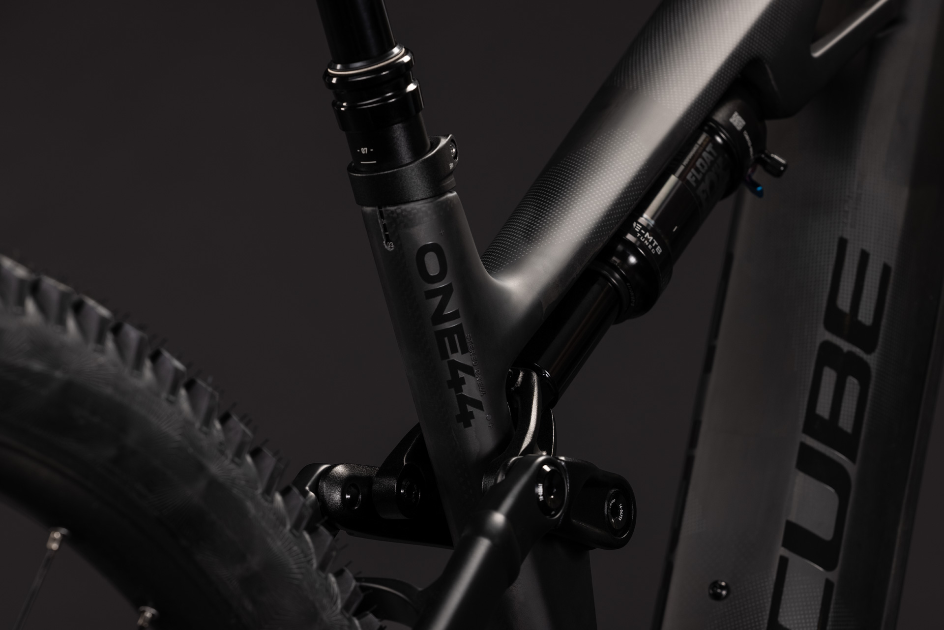Cube Stereo Hybrid ONE44 HPC SLX 800 blackline