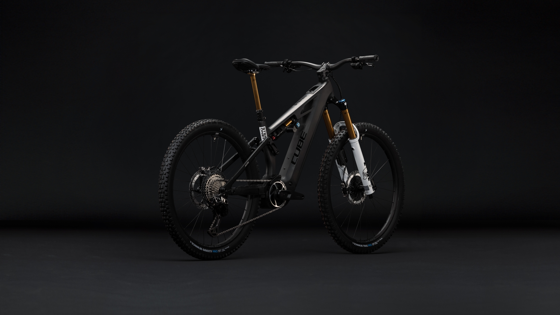 Cube Stereo Hybrid ONE77 HPC AT 800 carbon´n´white