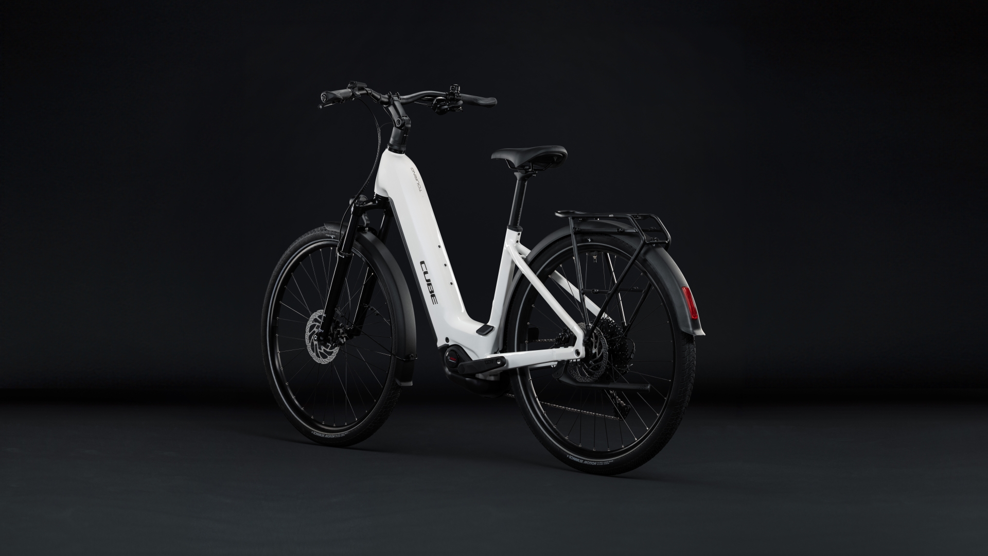 Cube Touring Hybrid ONE 600 metallicwhite´n´chrome