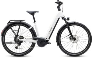Cube Touring Hybrid ONE 600 metallicwhite´n´chrome