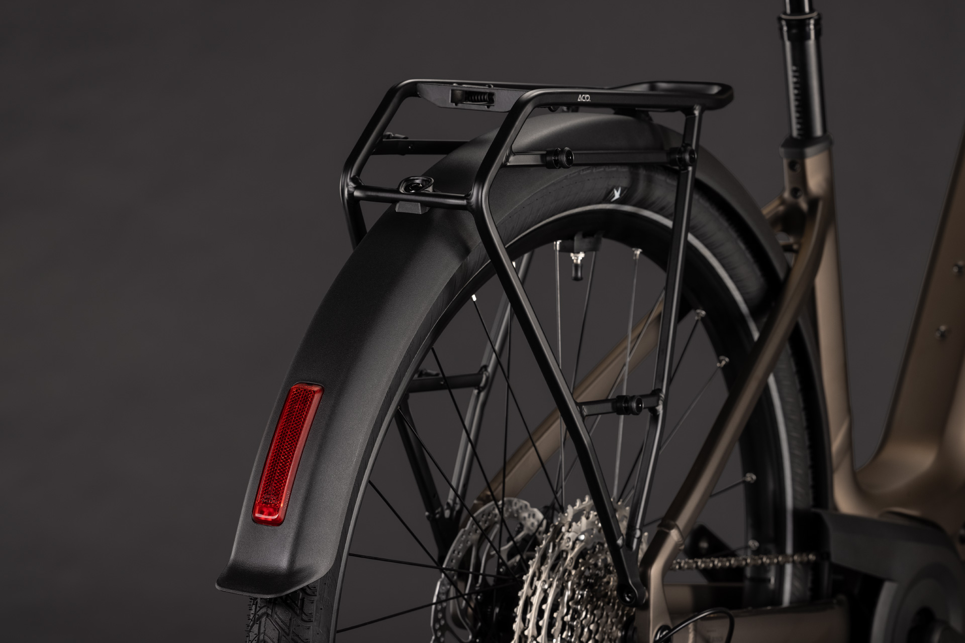 Cube Touring Hybrid Pro 800 metallicumbra´n´black