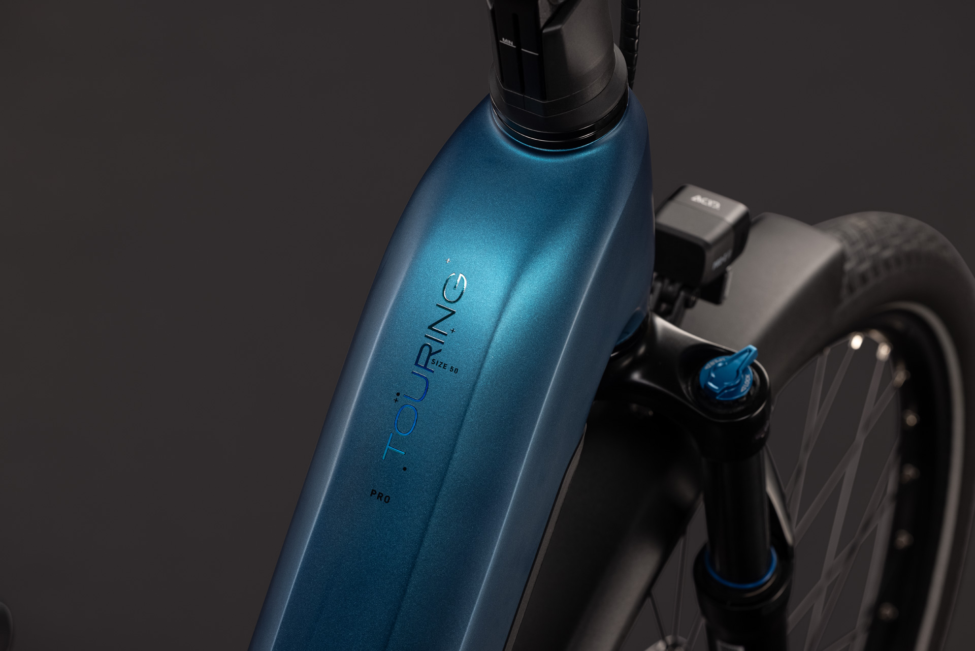 Cube Touring Hybrid Pro 800 electricblue´n´prizm