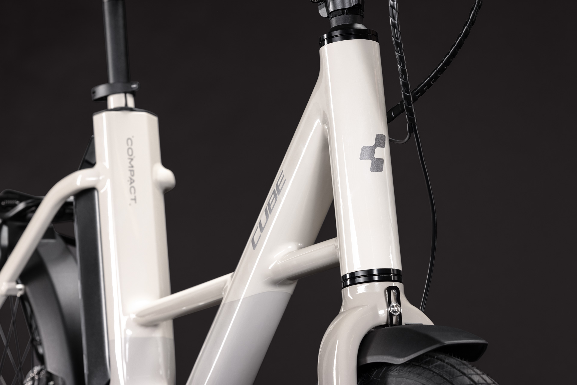 cadre aluminium velo electrique cube compact hybrid 540