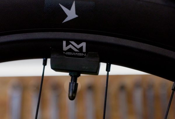 3-montage-pneu-vtt-tubeless-600×408 tutoriel montage pneu vtt tubeless