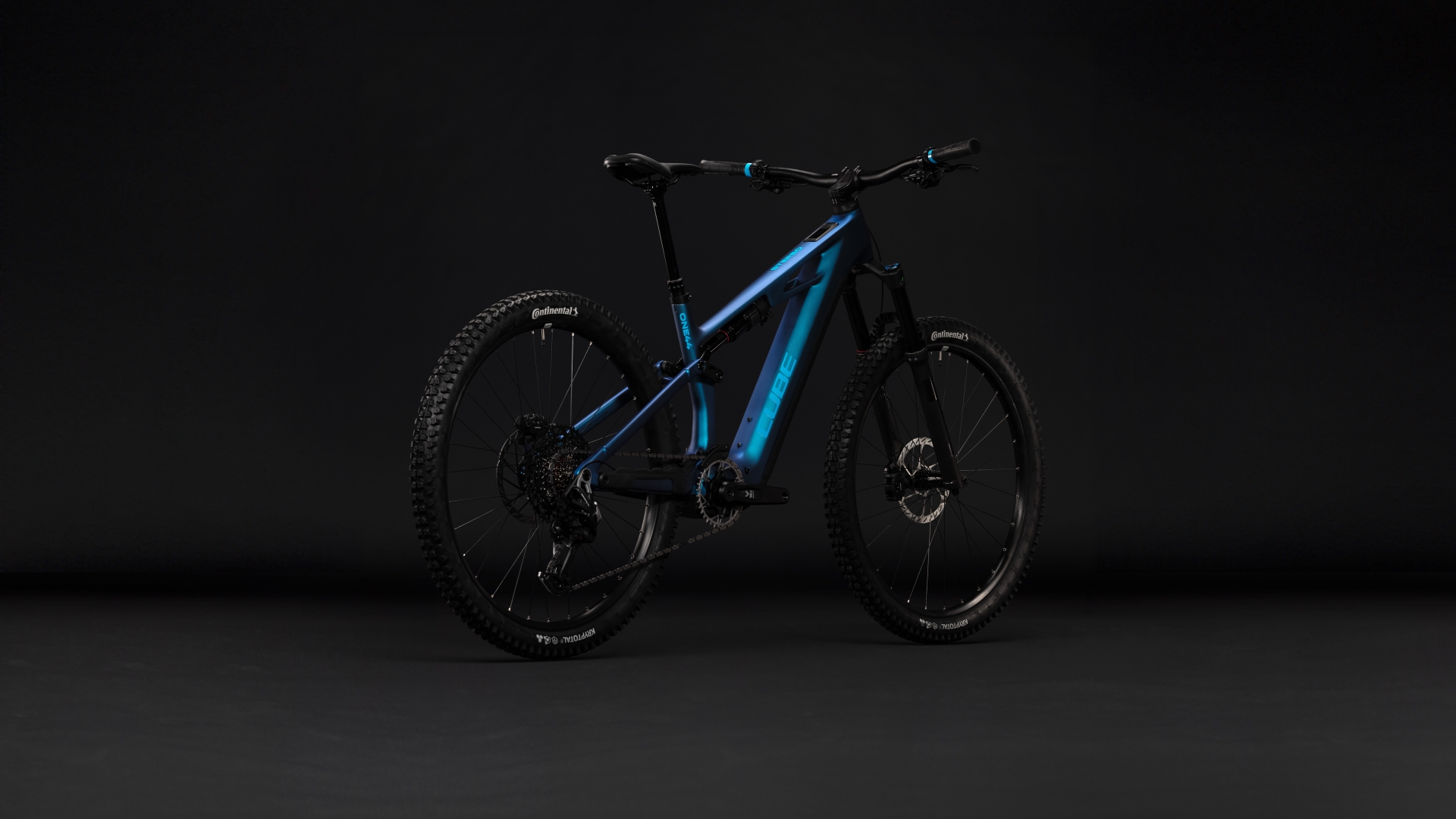 Cube Stereo Hybrid ONE44 HPC EXC 800 nebula´n´blue