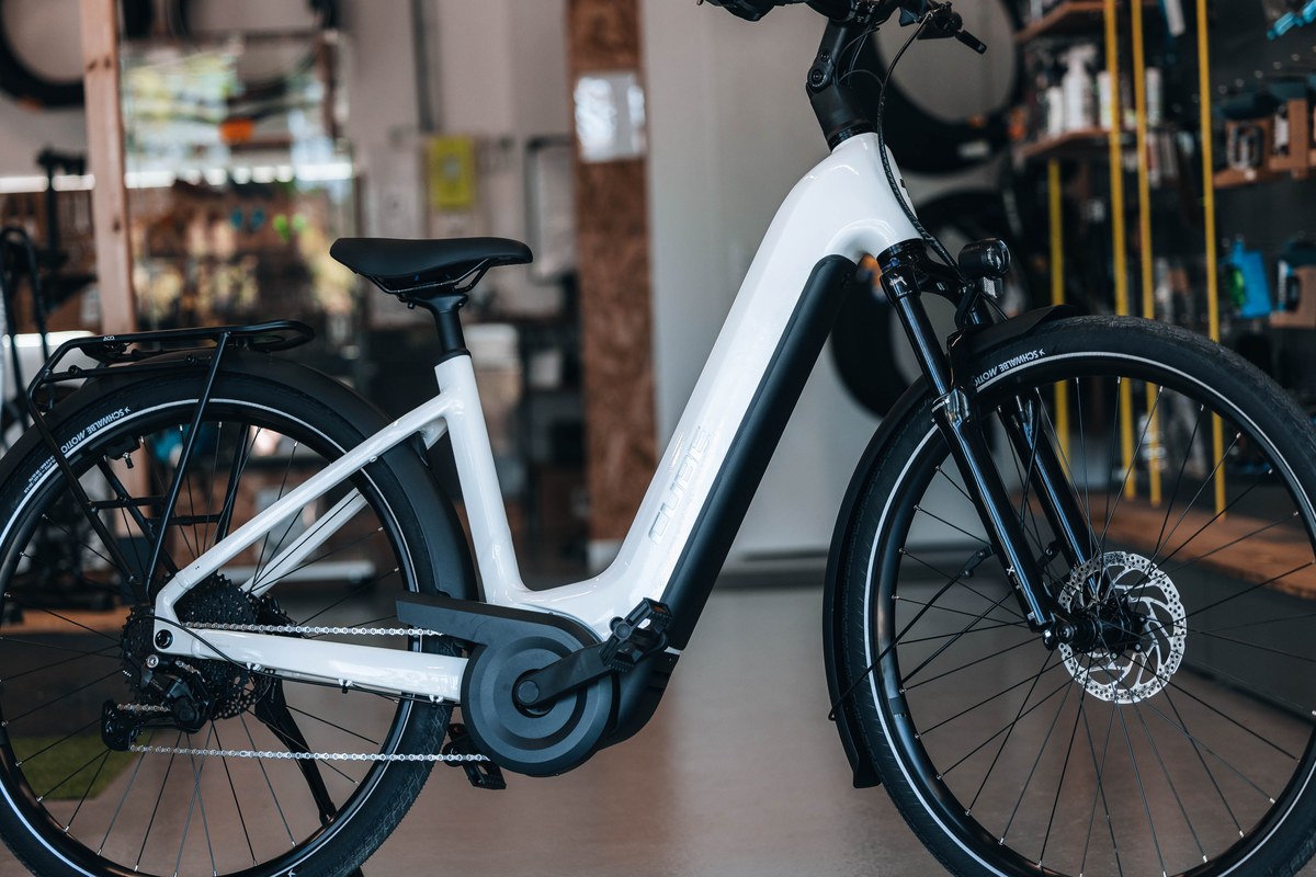18-cadre-ouvert-velo-electrique