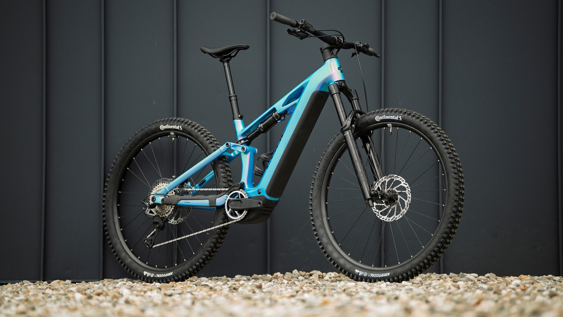 6-action-vtt-electrique-cube-stereo-hybrid-one44-slx découvrez le vtt tout-suspendu vtt électrique cube stereo hybrid one44 slx 800