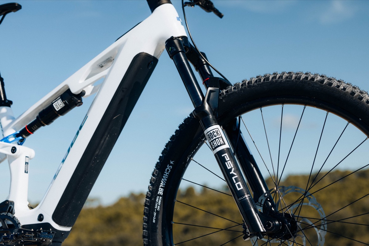 vtt-electrique-stereo-hybrid-one44-01 vtt électrique stereo hybrid one44