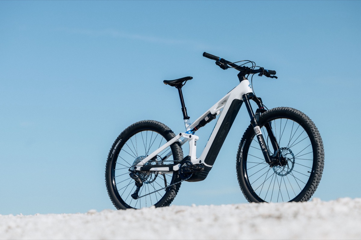 vtt-electrique-stereo-hybrid-one44-05 vtt électrique stereo hybrid one44