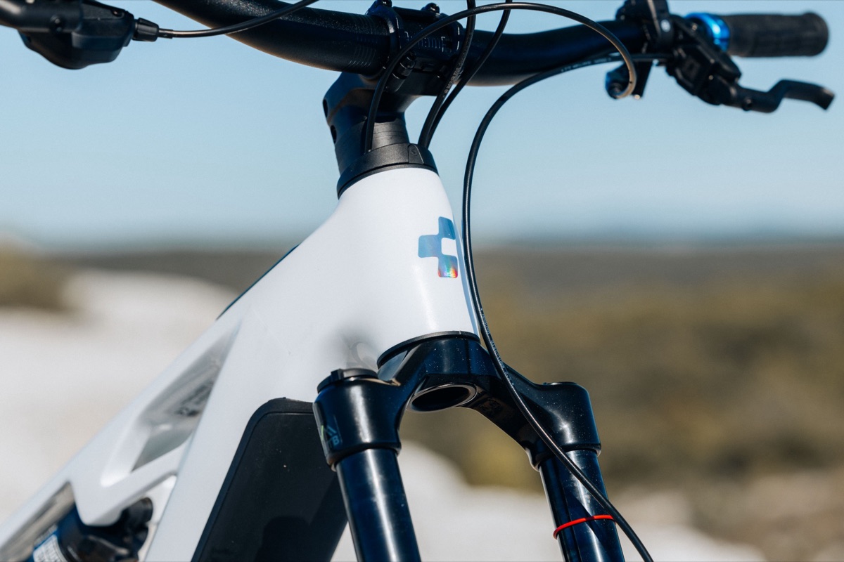 vtt-electrique-stereo-hybrid-one44-06