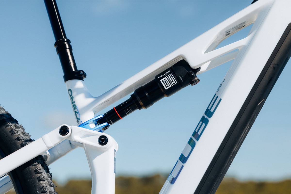 vtt-electrique-stereo-hybrid-one44-09