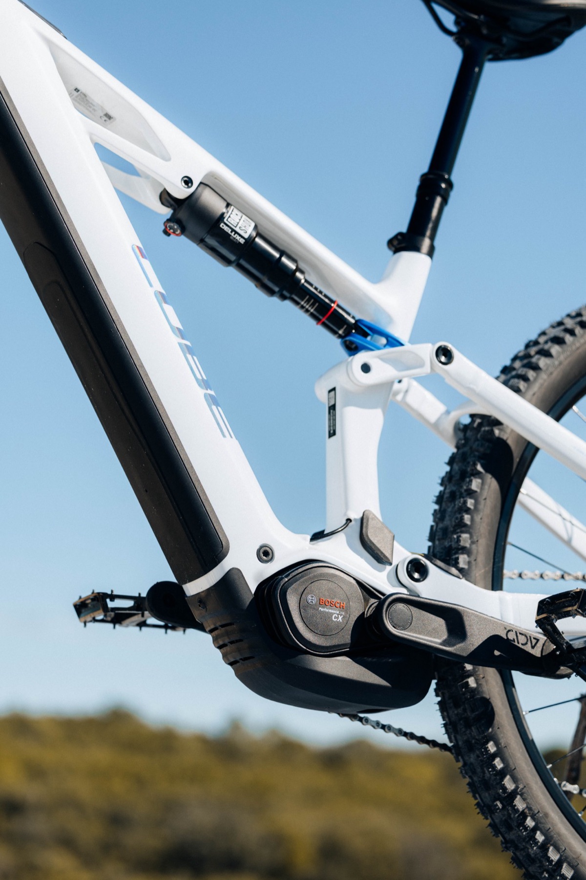 vtt-electrique-stereo-hybrid-one44-22 vtt électrique stereo hybrid one44